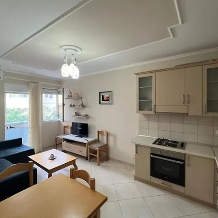Daniels Apartament Shëngjin